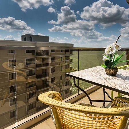 Rose Luxury Apartment 马马亚 外观 照片